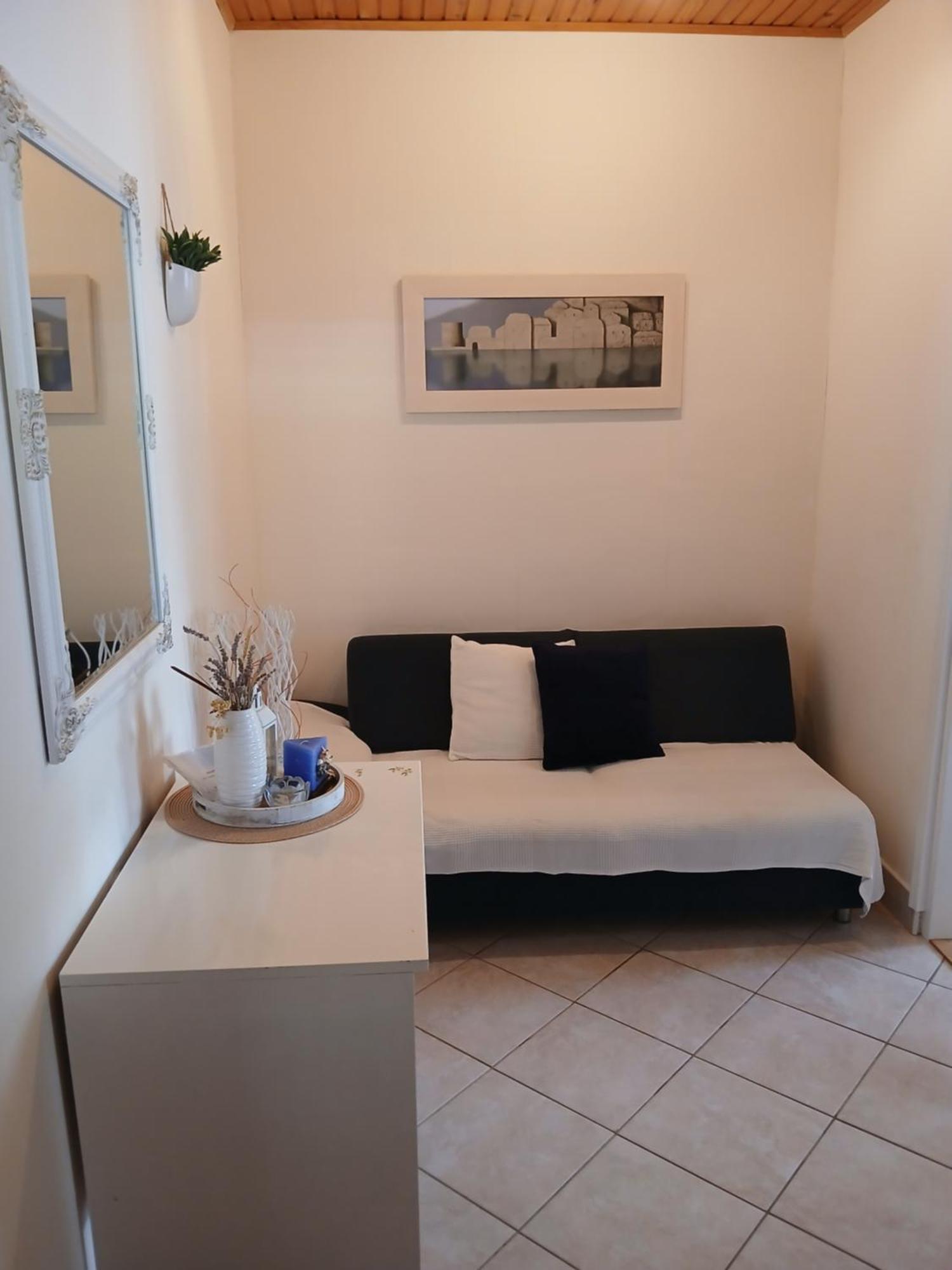 Apartment Dragas Lukovo Luaran gambar